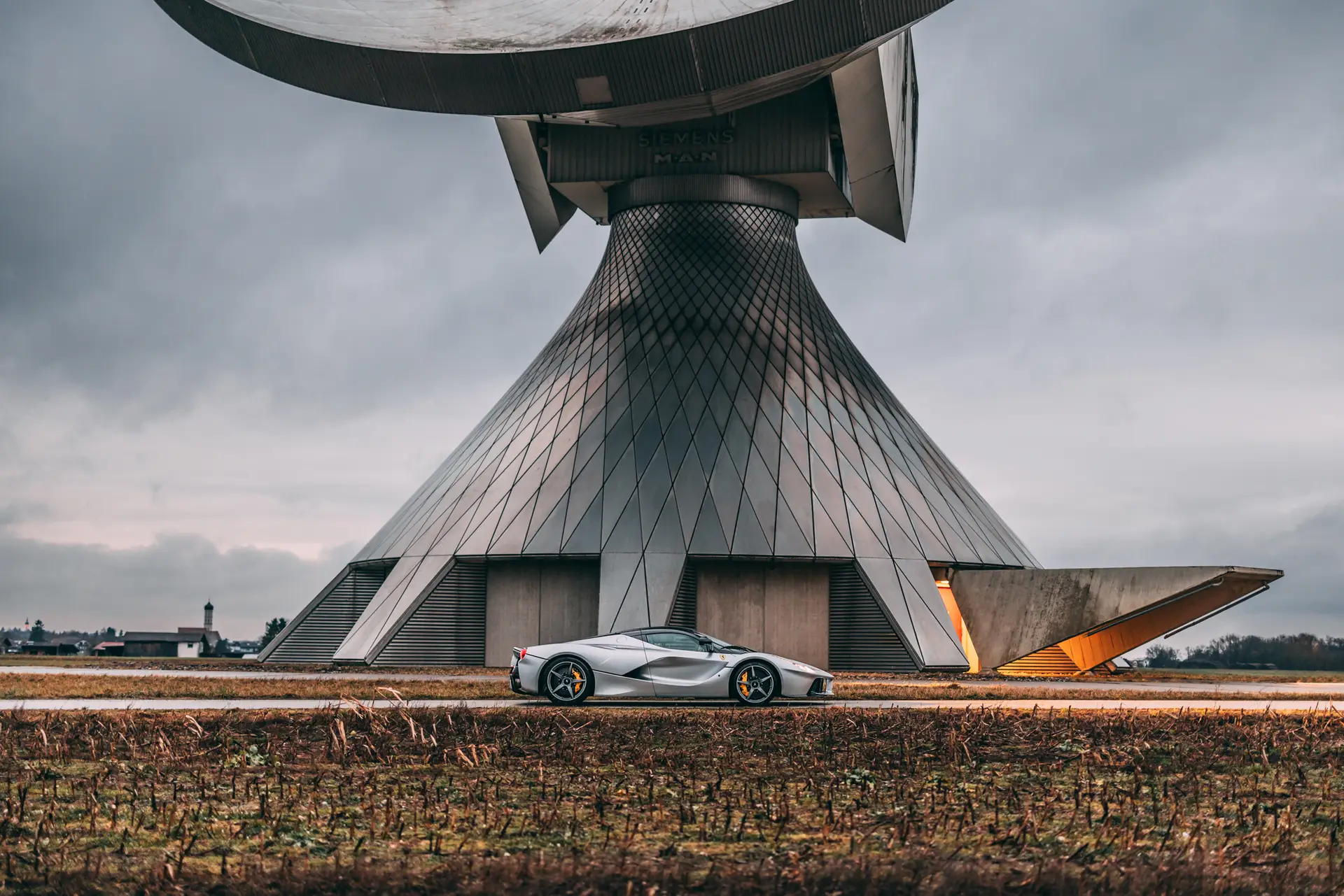 Ferrari-LaFerrari-2014-argentonürburgring-side