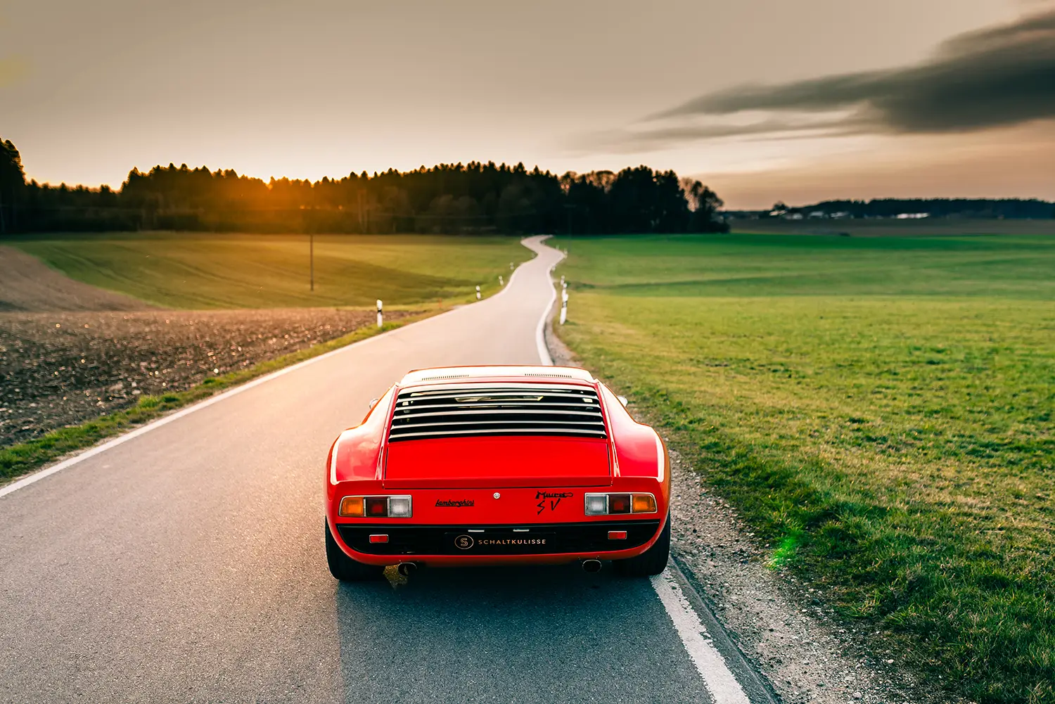 Lamborghini-MiuraP400SV-1971-rossocorsa-rear