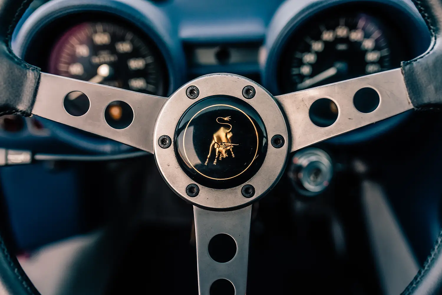 Lamborghini-MiuraP400SV-1971-rossocorsa-steering