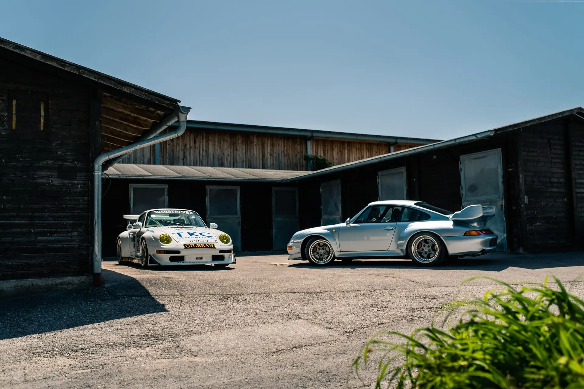 Porsche-993GT2-1996-comparison
