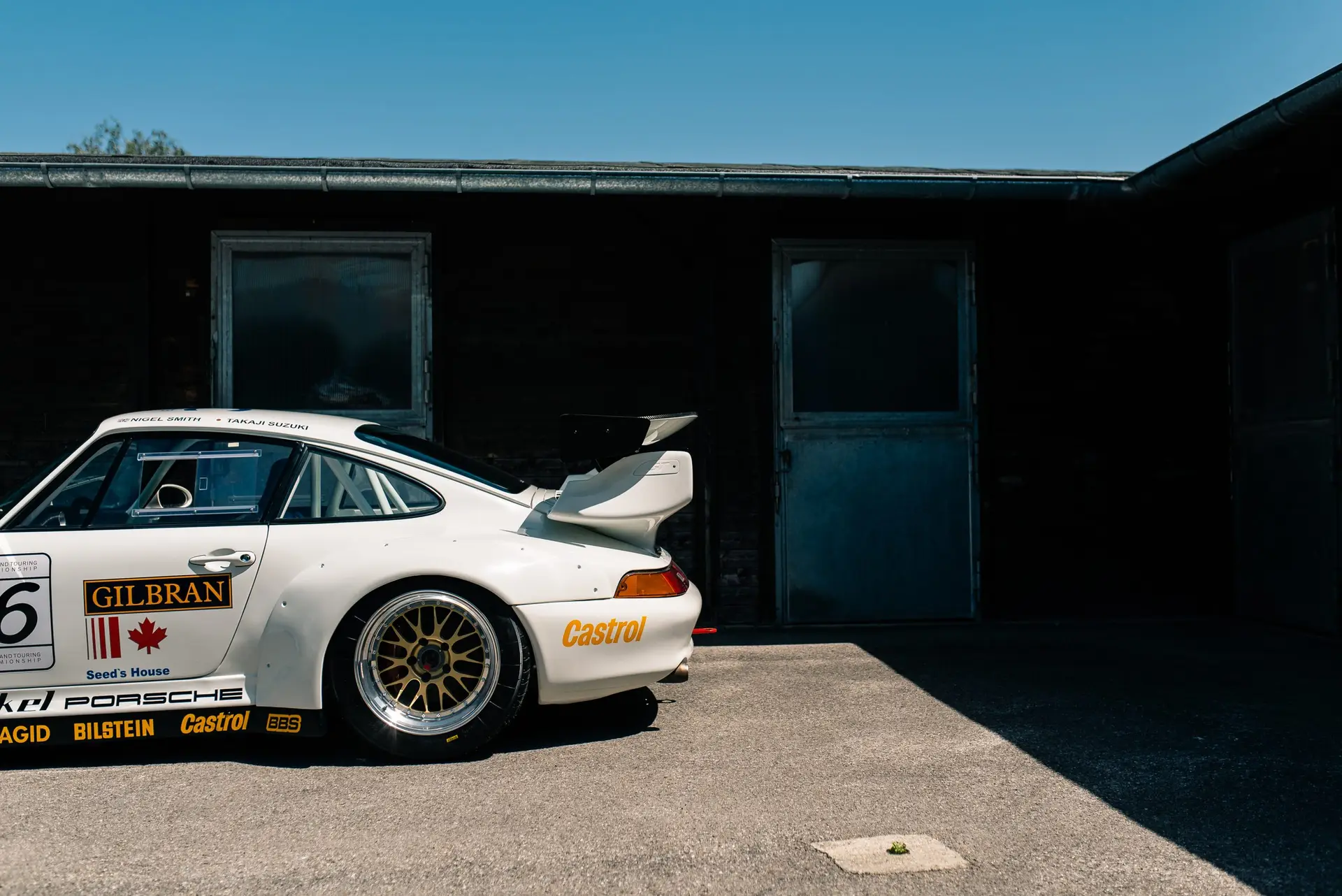 Porsche-993GT2-1996-side
